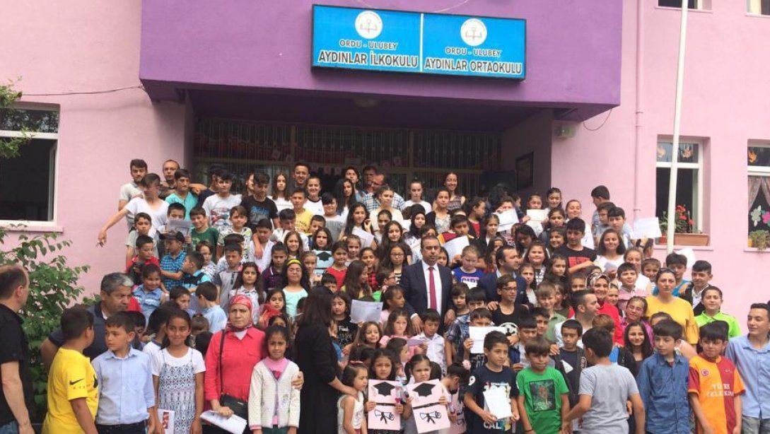 Aydınlar İlkokul/Ortaokulu Yıl Sonu Karne Töreni 