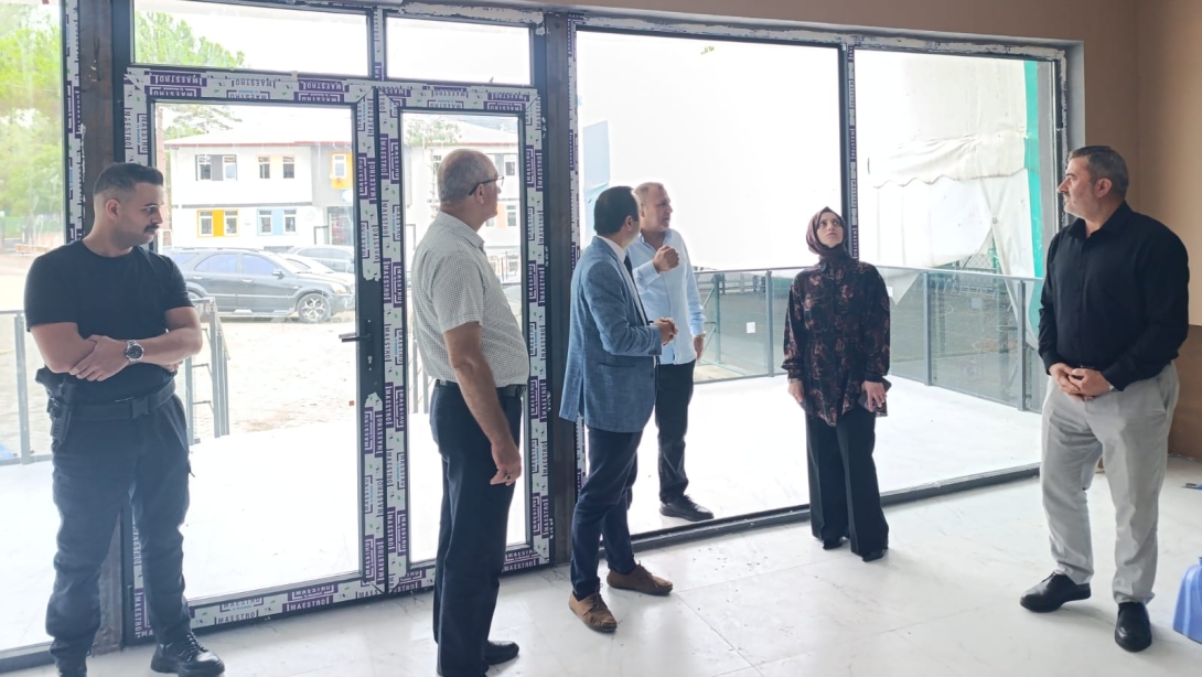 Yapımı Devam Eden Aydınlar Bilgi Evi Ziyaret Edildi.
