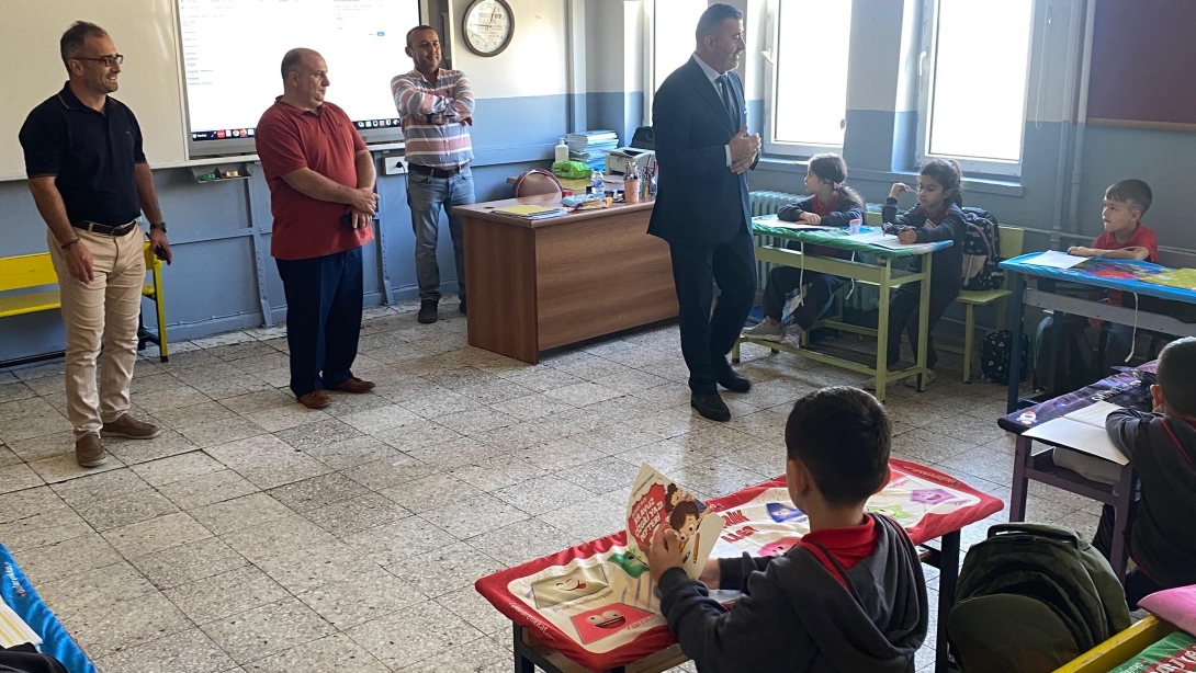 Şehit Erkut Tufan İlkokulu Ziyaret Edilerek Öğretmen ve Öğrencilerimizle Biraraya Gelindi.