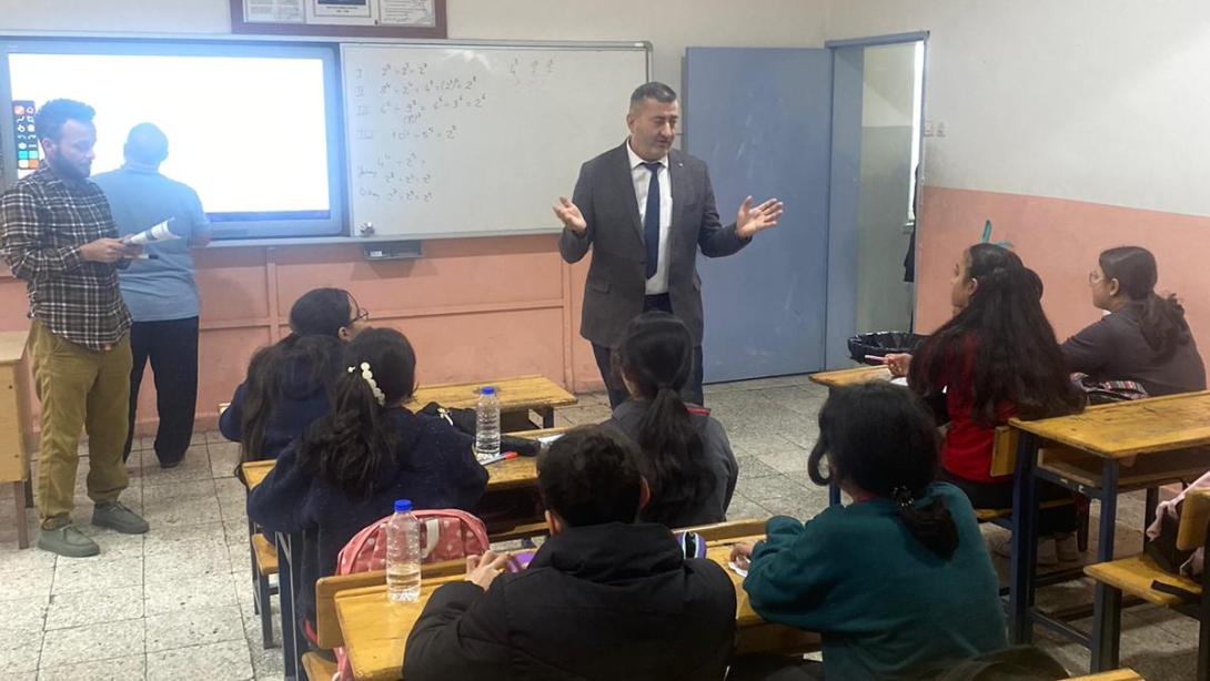 İlçemizde Devam Eden Destekleme ve Yetiştirme Kursları Ziyaret Edildi.